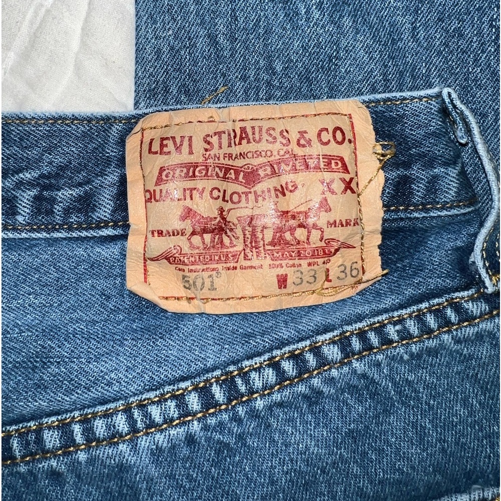 Women’s Levi Jeans